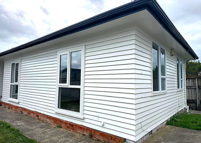  at 118 Gloucester Rd, Manurewa, Manukau City, Auckland