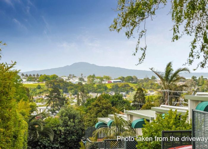  at 6/146 Saint Johns Road, Saint Johns, Auckland