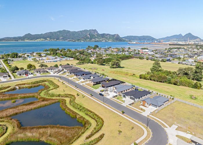  at 77 Kaurinui Crescent, One Tree Point, Whangarei, Northland