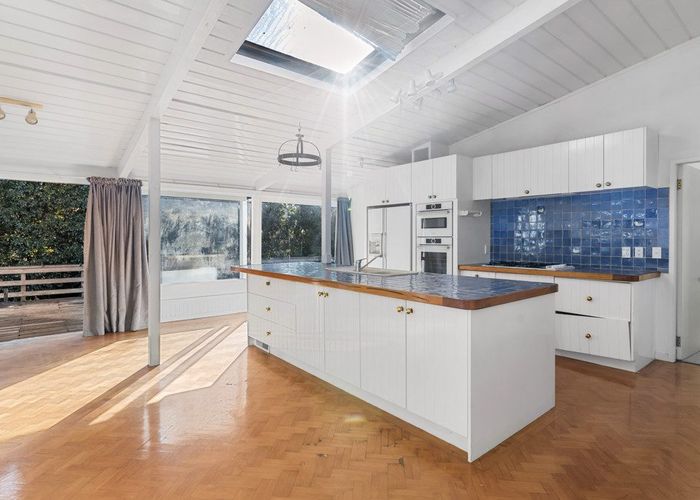  at 10 Combes Road, Remuera, Auckland