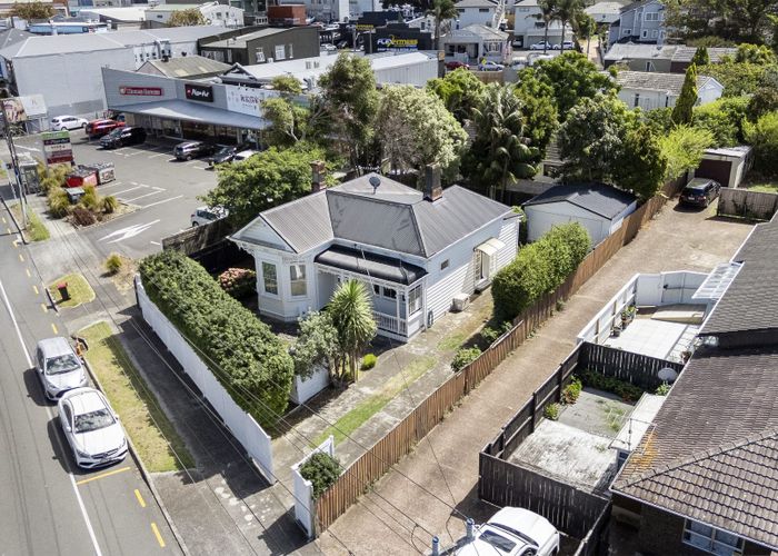  at 12 Mount Smart Road, Royal Oak, Auckland