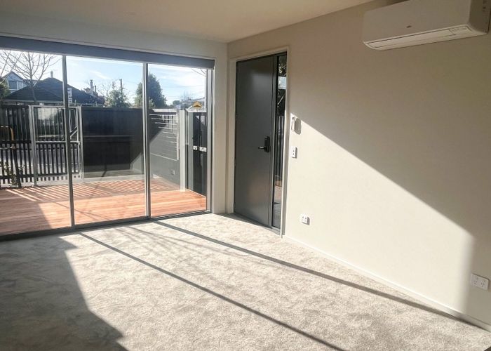  at 2/44 Shirley Road, Shirley, Christchurch City, Canterbury