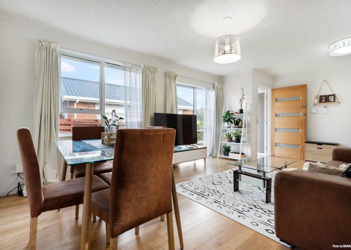  at 3/36 Delta Avenue, New Lynn, Waitakere City, Auckland