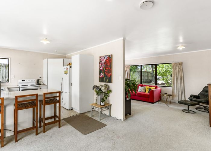  at 90 Tington Avenue, Wattle Downs, Auckland