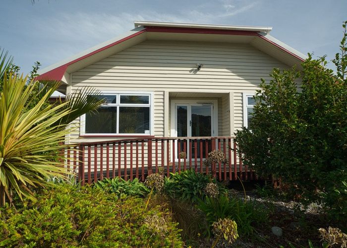  at 38 Fox Street, Cobden, Grey, West Coast