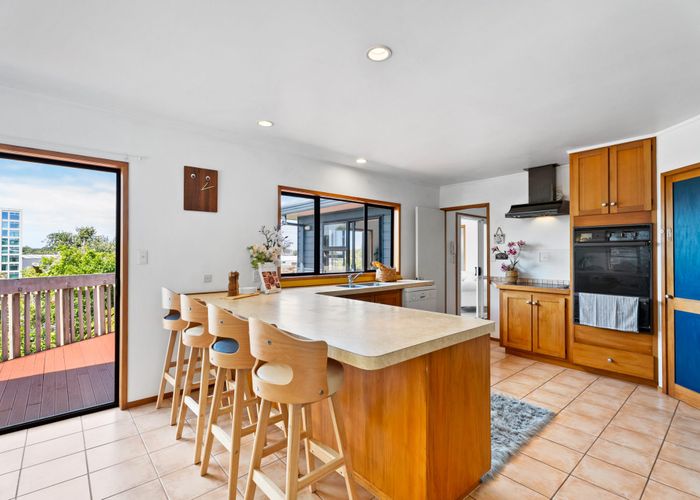  at 17A  Rangitoto Terrace, Milford, North Shore City, Auckland