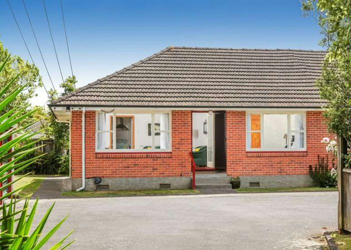  at 1/5 Matipo Street, Mount Eden, Auckland City, Auckland