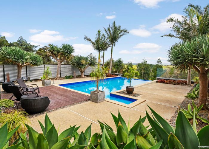  at 298 Trig Road, Howick