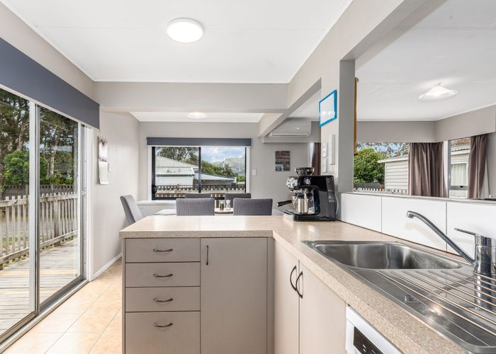  at 42 Wood Street, Wainuiomata, Lower Hutt, Wellington