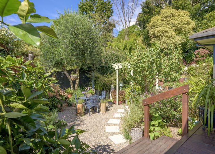  at 14 Waipuna Grove, Welcome Bay, Tauranga, Bay Of Plenty