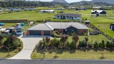  at 3 Lancewood Way, Kinloch, Taupo
