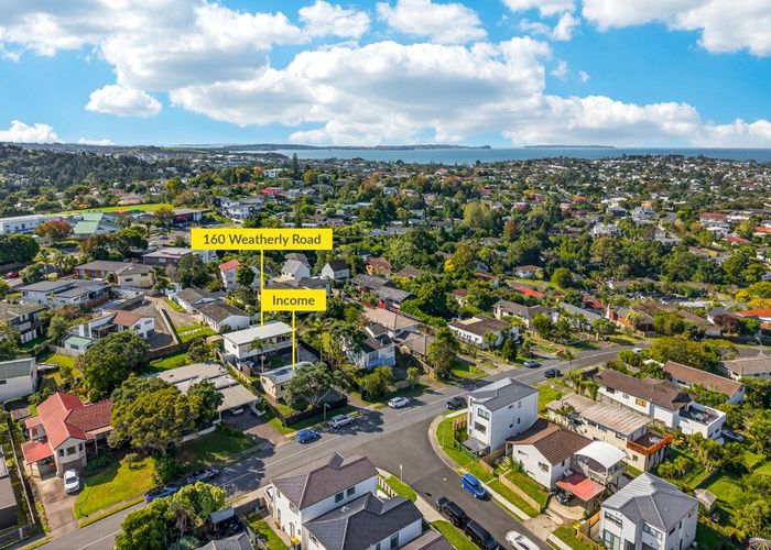  at 160 Weatherly Road, Torbay, North Shore City, Auckland