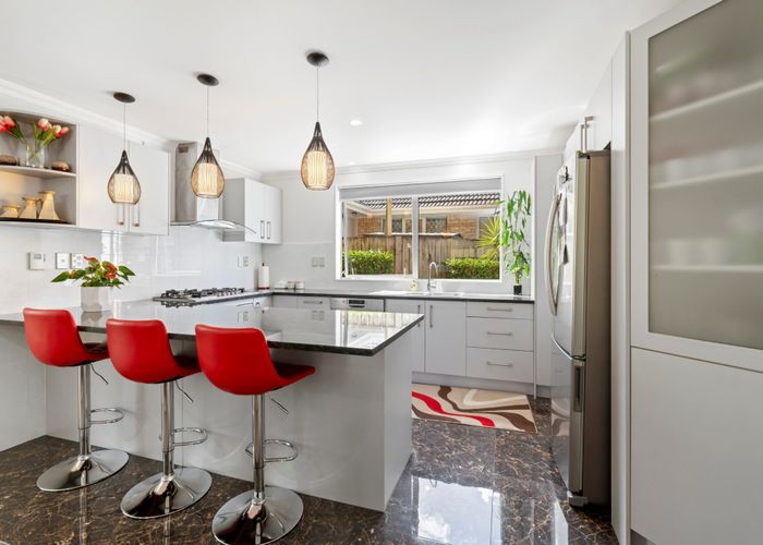  at 12 Carlie Street, Papatoetoe, Auckland