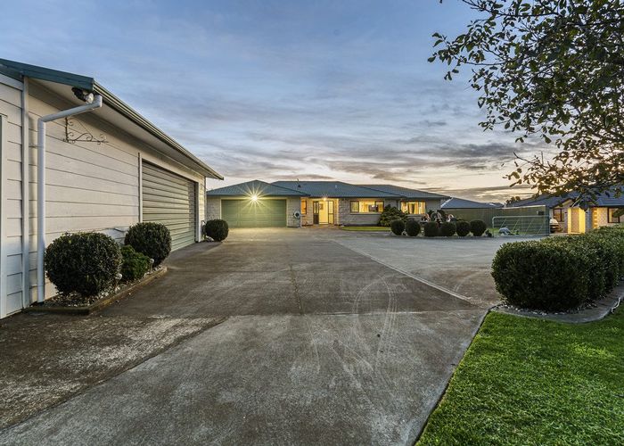  at 11 Desmond Place, Bell Block, New Plymouth, Taranaki