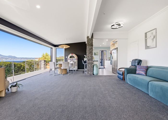  at 2 Scenic Heights, Acacia Bay, Taupo, Waikato