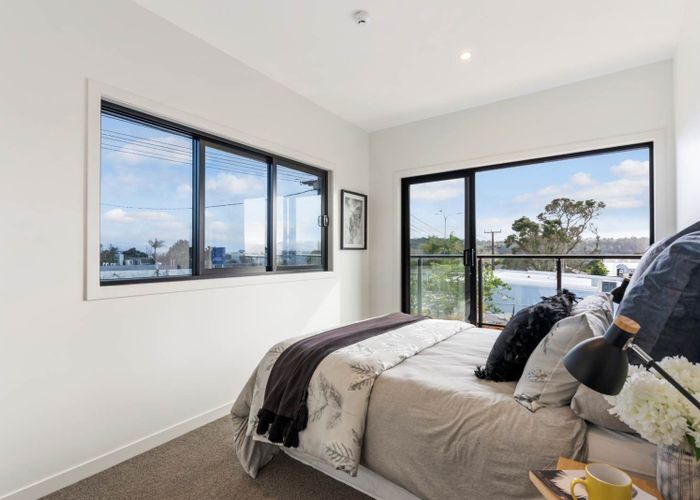  at 329 B Rangatira Road, Beach Haven, North Shore City, Auckland