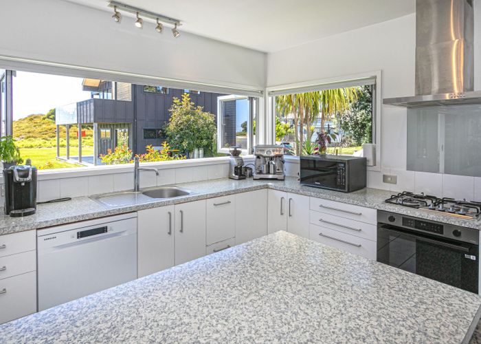  at 15 Moray Place, Whiritoa, Hauraki, Waikato