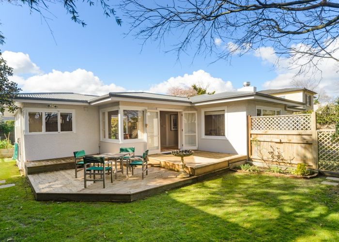  at 9 Batt Street, West End, Palmerston North