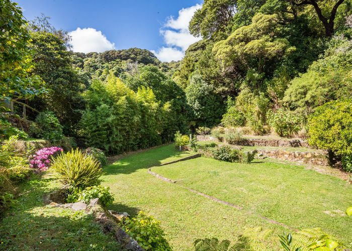  at 24 Mahoe Street, Eastbourne, Lower Hutt