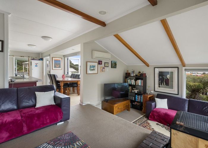  at 100 Broad Street, Thames, Thames