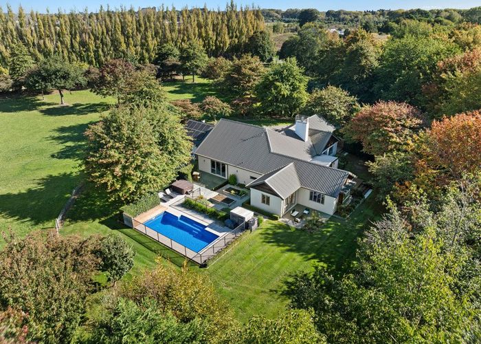  at 36 Johns Road, Belfast, Christchurch City, Canterbury