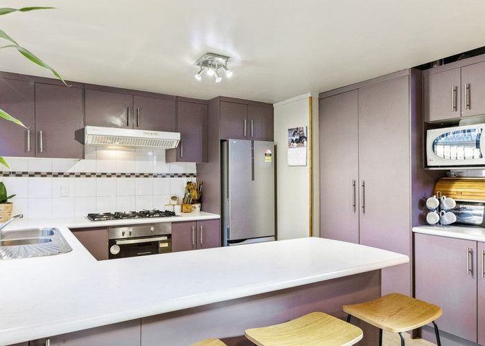  at 88 Everglade Drive, Totara Heights, Auckland