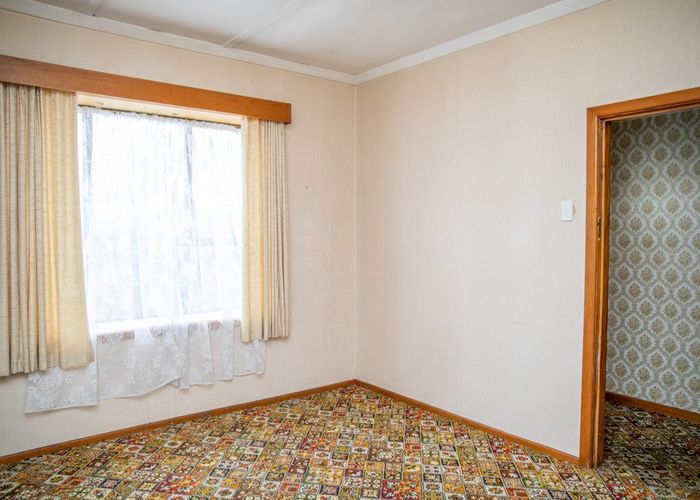  at 13 Carlyle Street, Mataura, Mataura