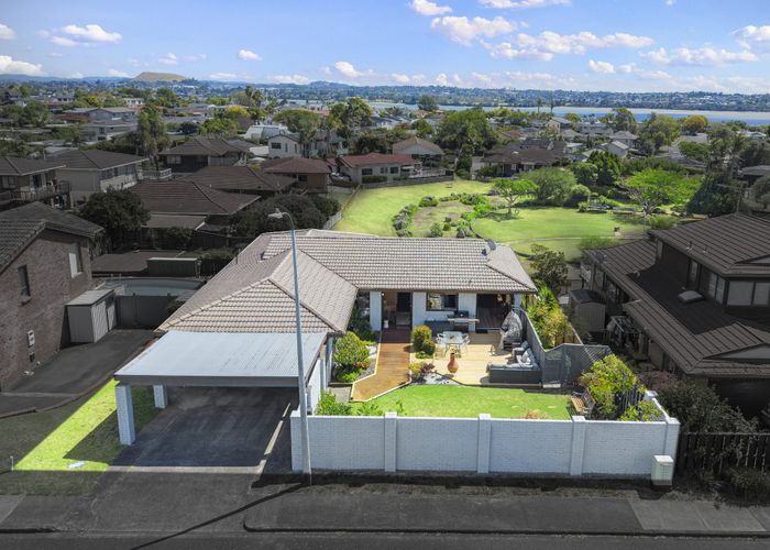  at 37 Pigeon Mountain Road, Half Moon Bay, Manukau City, Auckland