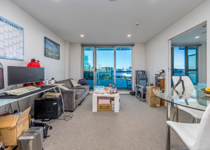  at 404/85 Beach Road, Auckland Central, Auckland