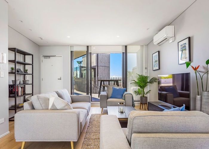  at 1001/70 Sale Street, City Centre, Auckland City, Auckland