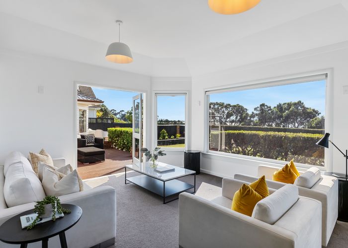  at 202 Riverside Avenue, Point England, Auckland