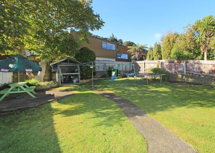 at 10 Isabel Grove, Wainuiomata, Lower Hutt