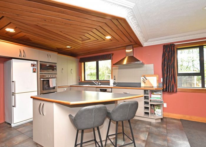  at 123 Black Road, Otatara
