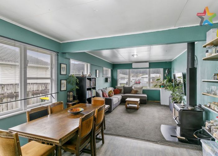  at 243 Wellington Road, Wainuiomata, Lower Hutt