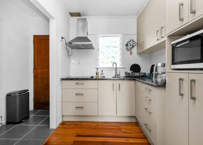  at 2/19 Selwyn Road, Epsom, Auckland City, Auckland