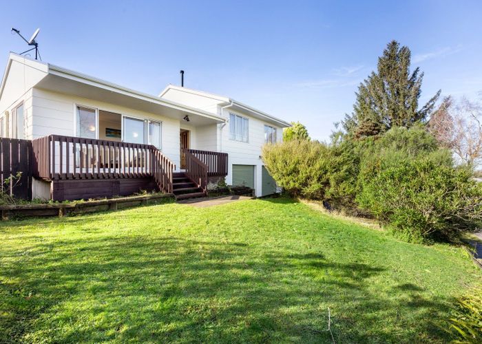  at 90 Fairview Street, Chartwell, Hamilton