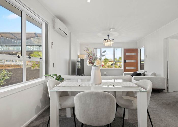  at 205 Puhinui Road, Papatoetoe, Manukau City, Auckland