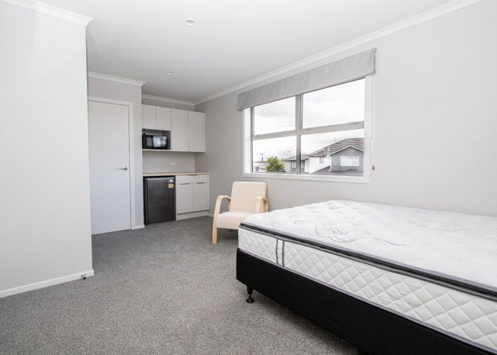  at C/1/20 Jones Crescent, Melville, Hamilton, Waikato