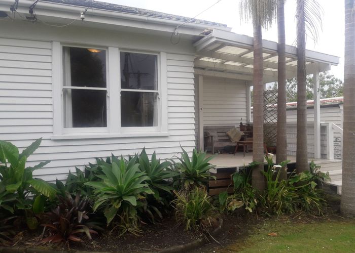  at 2 Kerr, Devonport, North Shore City, Auckland