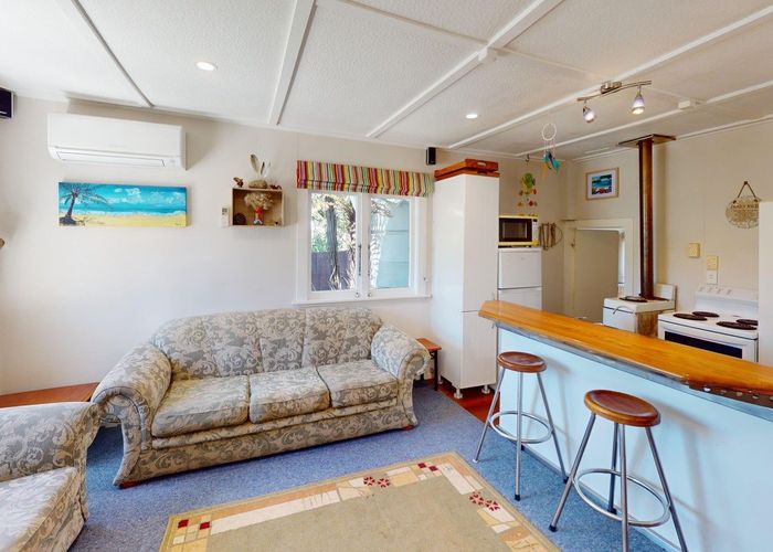  at 647 Waitarere Beach Road, Waitarere Beach, Horowhenua, Manawatu / Whanganui