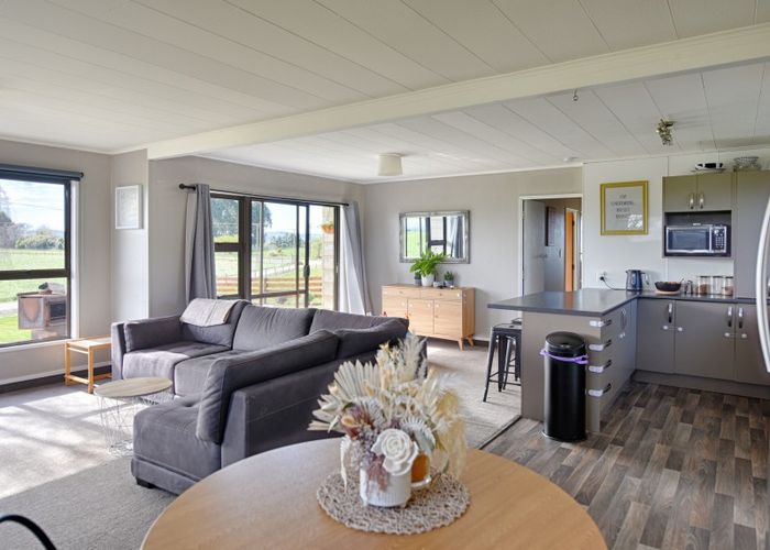  at 272 Island Edendale Road, Menzies Ferry, Wyndham