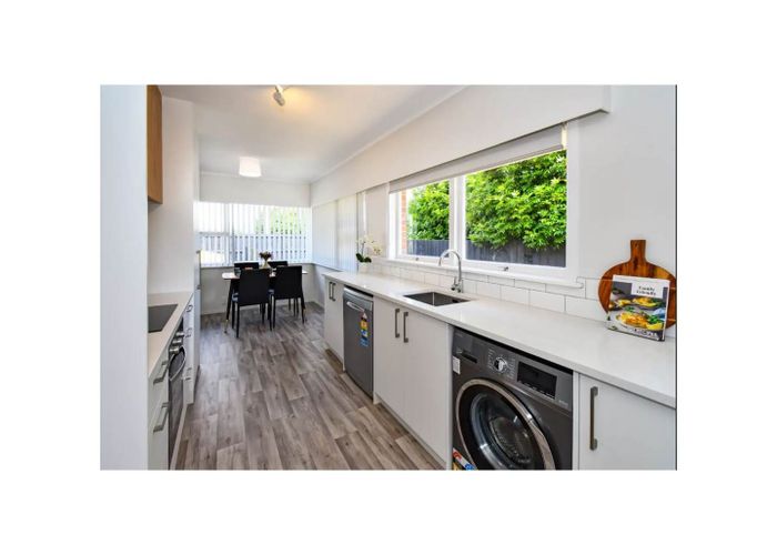  at 1/265 Massey Road, Mangere East, Auckland