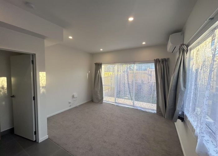  at 1D Keegan Drive, Massey, Waitakere City, Auckland