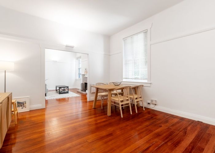 at 2/128 Newton Road, Newton, Auckland City, Auckland