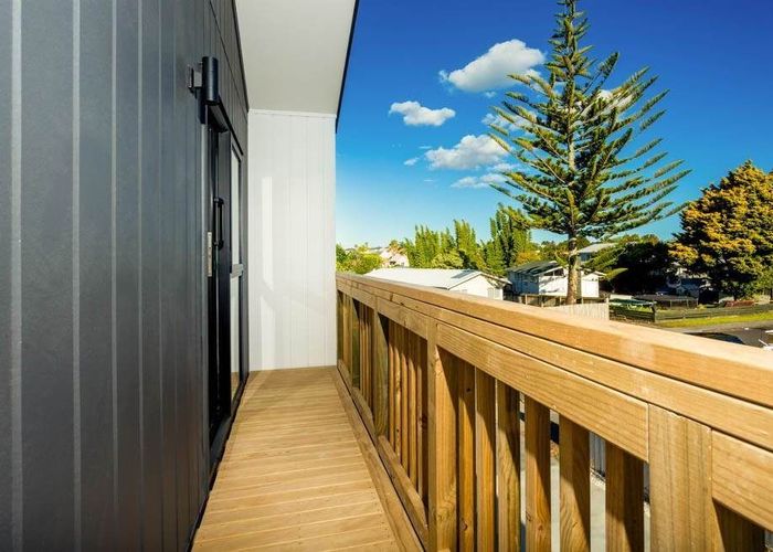  at 13 Normandy Place, Henderson, Waitakere City, Auckland