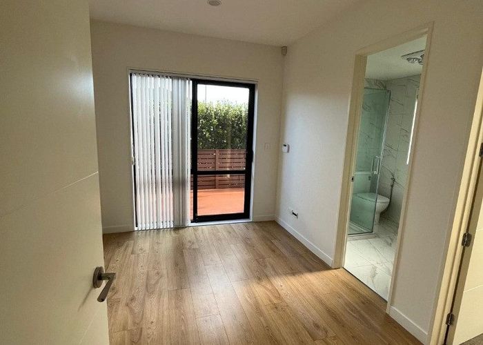  at Flat Bush, Manukau City, Auckland