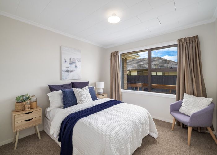  at 33 Steele Street, Hornby, Christchurch