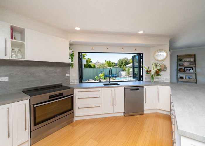  at 81 Kensington Drive, Taradale, Napier