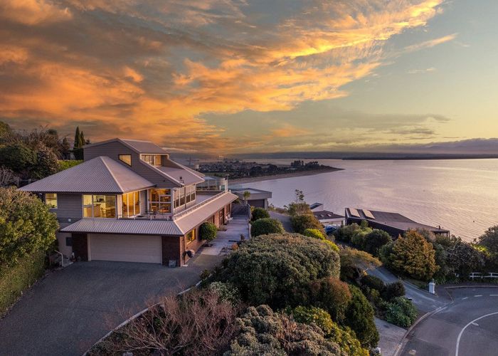  at 46 The Cliffs, Britannia Heights, Nelson