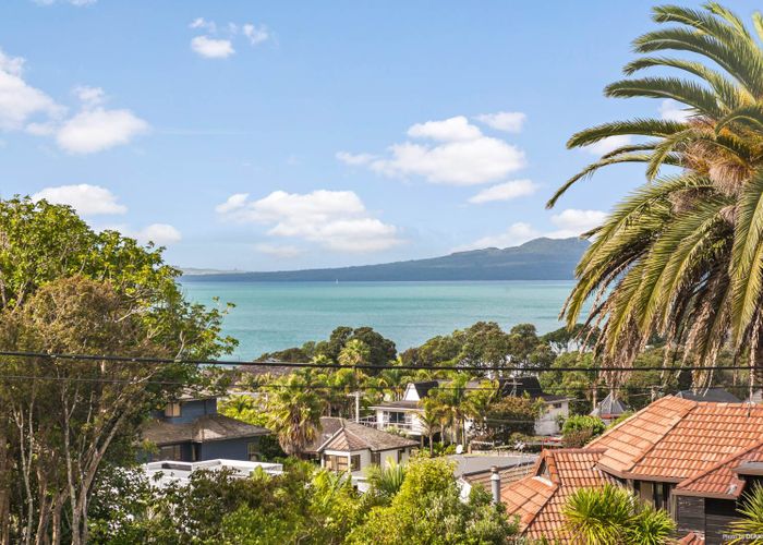  at 12 View Road, Campbells Bay, Auckland